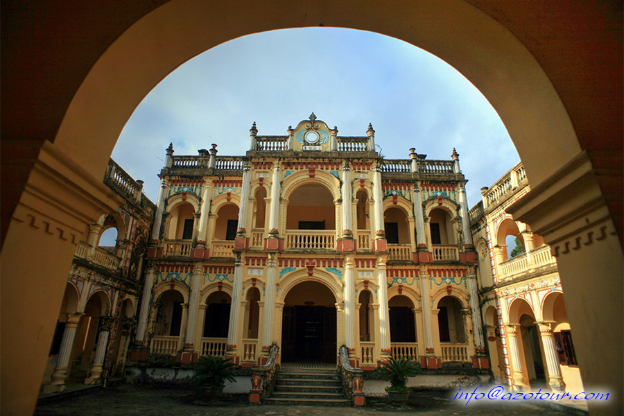  Hoang A Tuong Palace